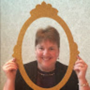 Meet your Posher, Brenda